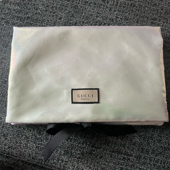 Gucci Beauty Iridescent Fold Over Cosmetic Makeup Pouch with Ribbon Tie - Picture 1 of 6